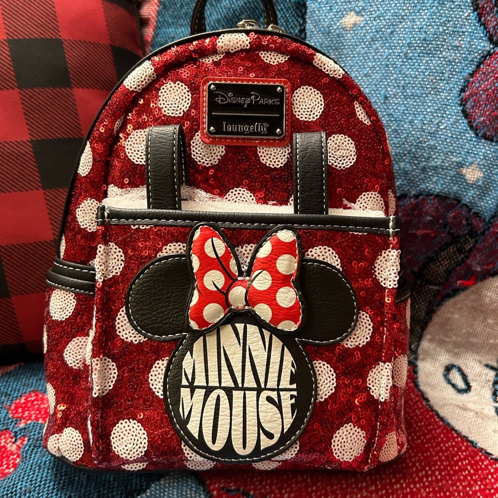NWT Loungefly Minnie Mouse Backpack